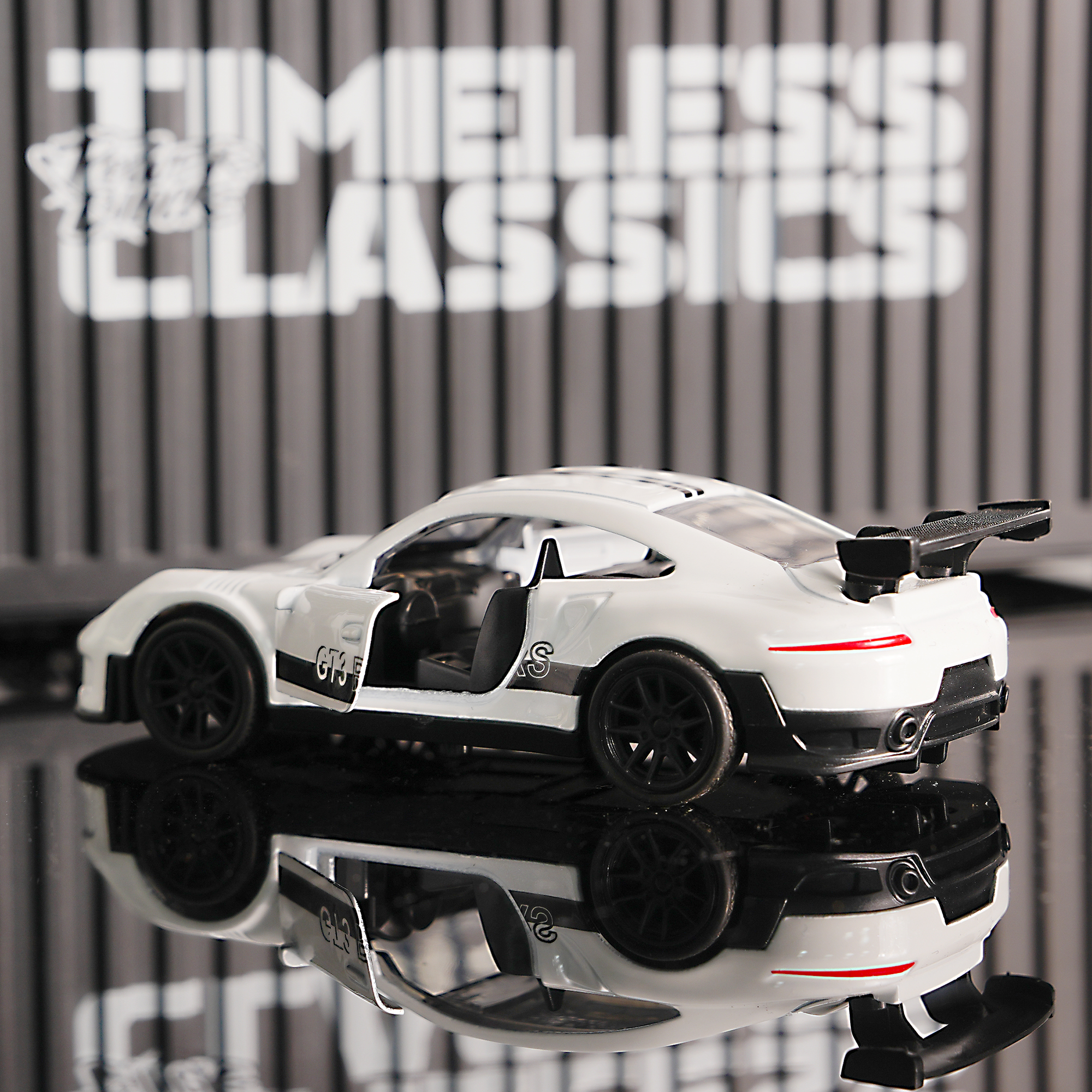 1:32 White Gt3 Rs Alloy Race C - đánh giá và giá Kids Y Toys
