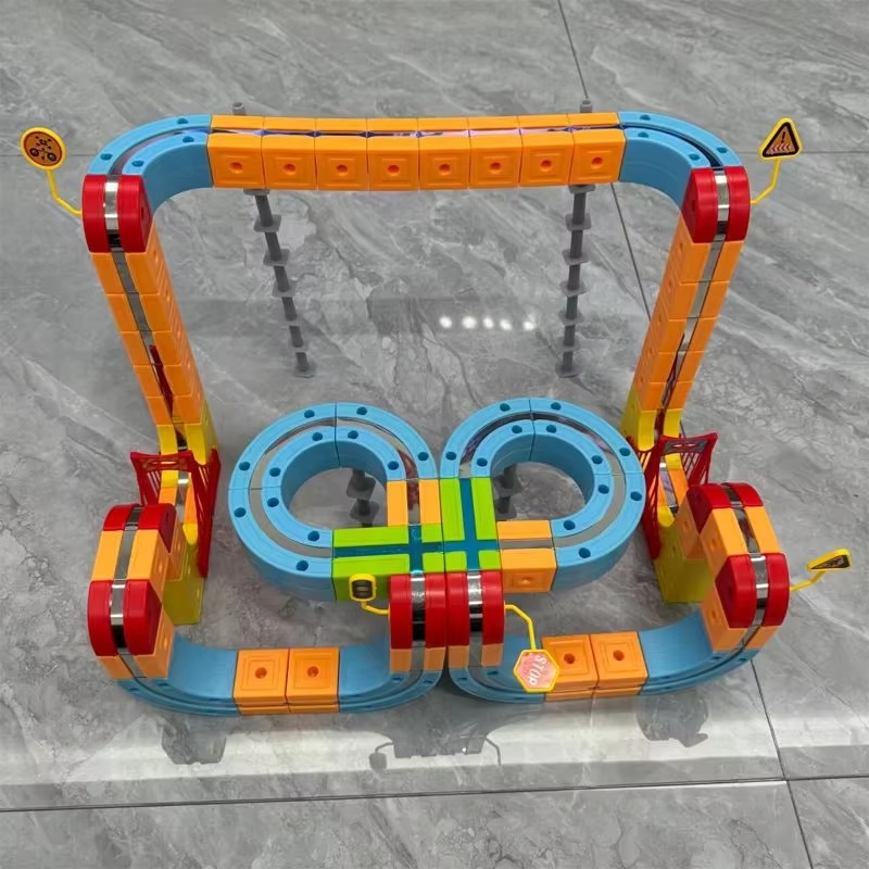 3D Magnetic Track Car Boy High - đánh giá và giá Toy Train Track Set